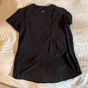 NWOT Lululemon Quick Pace Short Sleeve